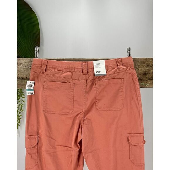 Coral Capri 16P NWT Style & Co Clam Digger Crop - Picture 3 of 8